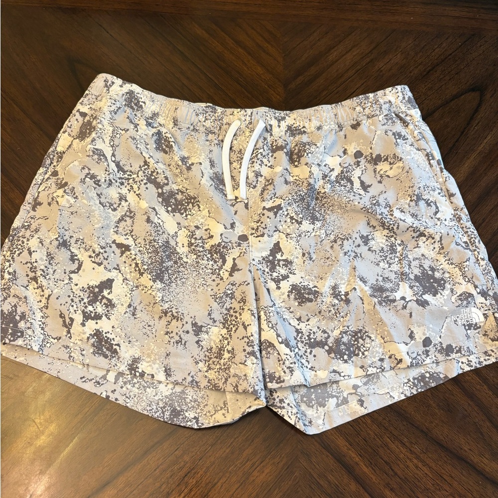 The North Face Mens Action Short 2.0 XXL High Rise Grey Moss Camo Print New